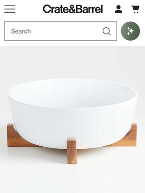 Crate&Barrel Oven-to-Table Large Serve Bowl with Acacia Wood Trivet
